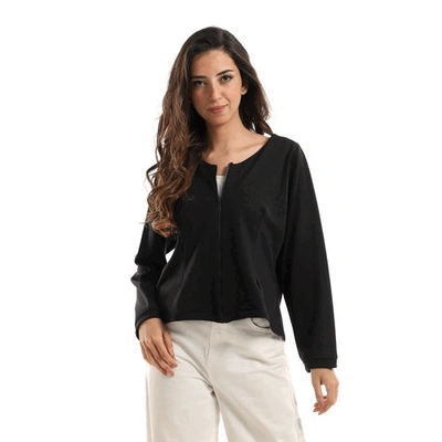 جاكيت حريمى قطن رقبة V واسعة