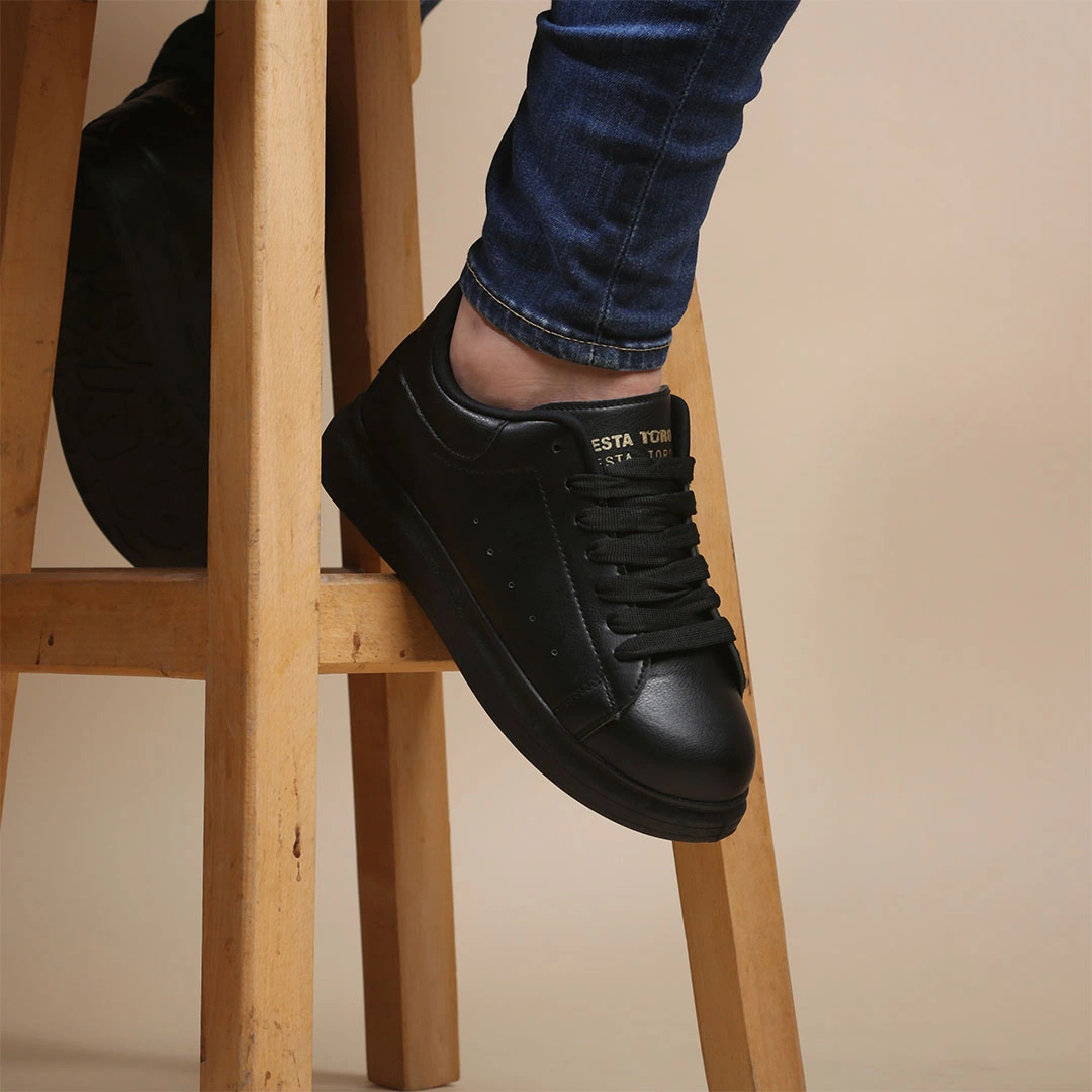 سنيكرز رجالي من تيستاتورو k1