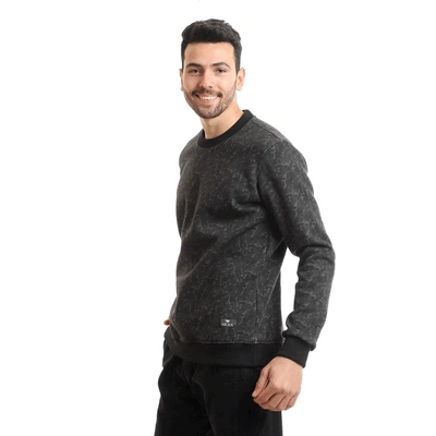 110 - سويت شيرت مبطن برقبة مستديرة