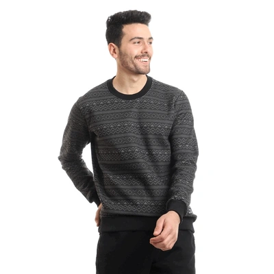 111 - سويتشيرت مبطن منقوش برقبة مستديرة