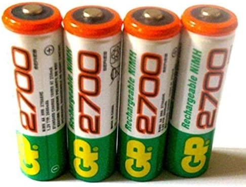 بطاريات AA قابلة لاعادة الشحن
