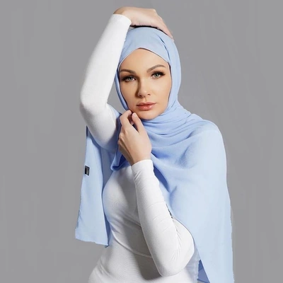 طرحة شيفون كريب سادة - لبني فاتح