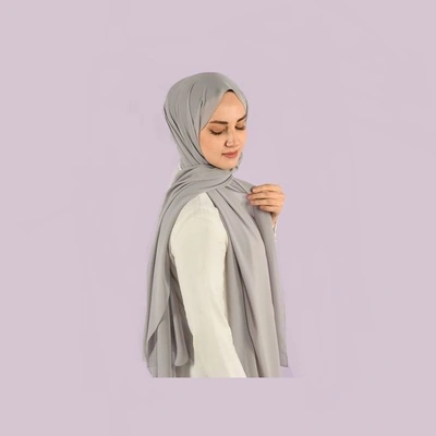 طرحة شيفون كريب سادة - رمادي فاتح