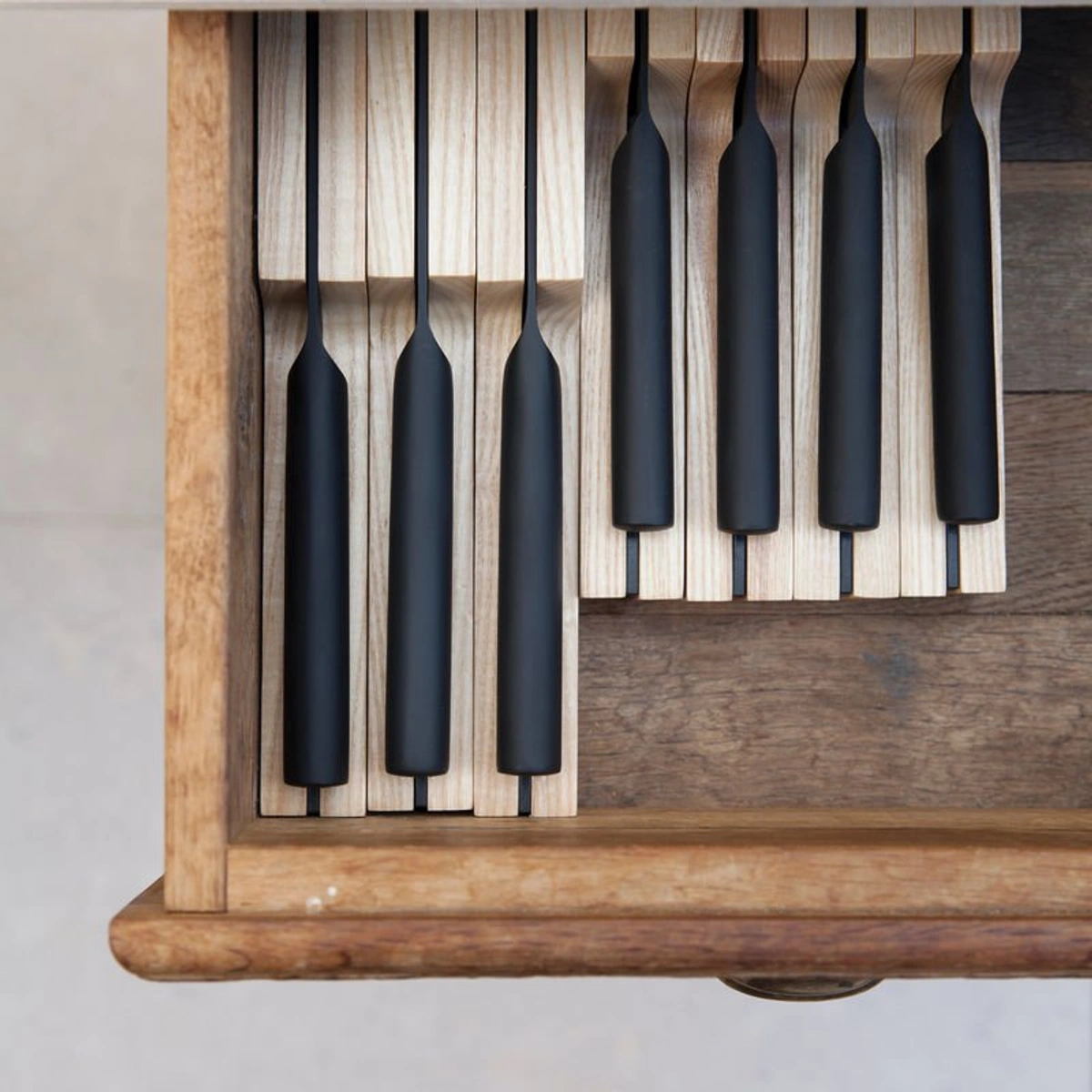 سكين متعدد الاستخدام من بيرغوف  - 13 سم - أسود