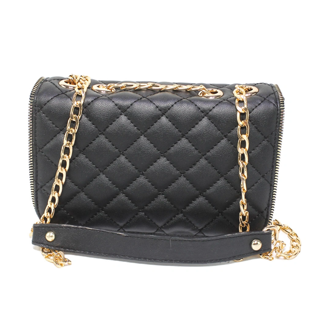 شنطة يد حريمي بذراع كروس 5040