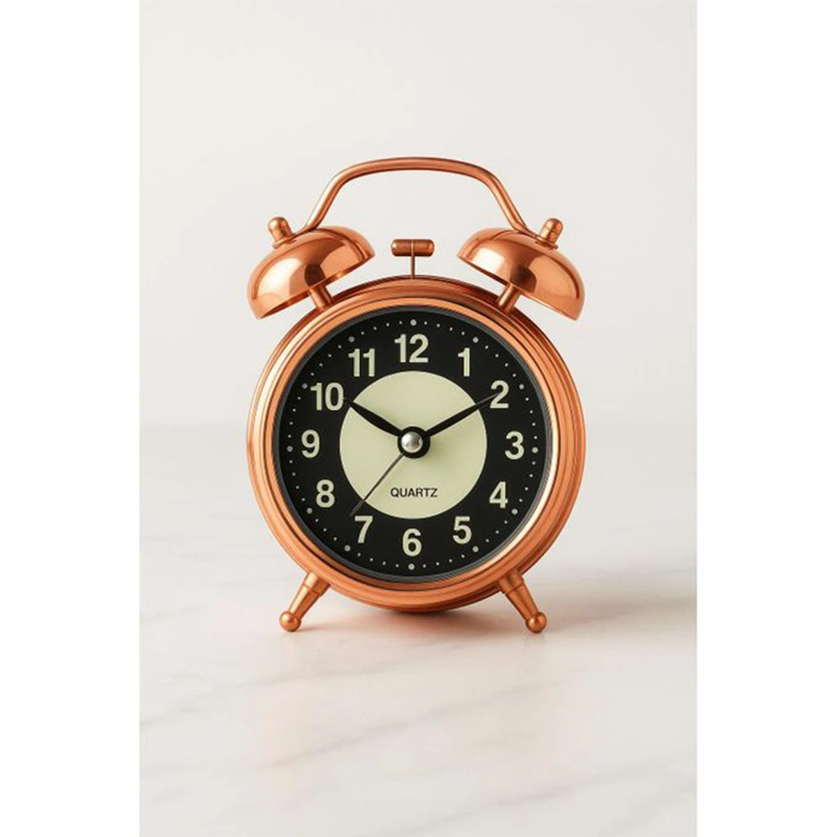 ساعة منبه معدنية نحاسية