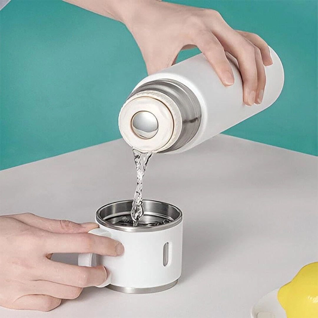 ترمس حراري مزدوج الجدار من الفولاذ مع كوبين - أبيض