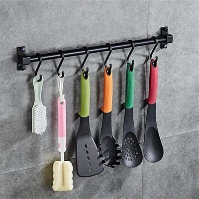 رف لتعليق أدوات المطبخ - 6 خطافات - أسود