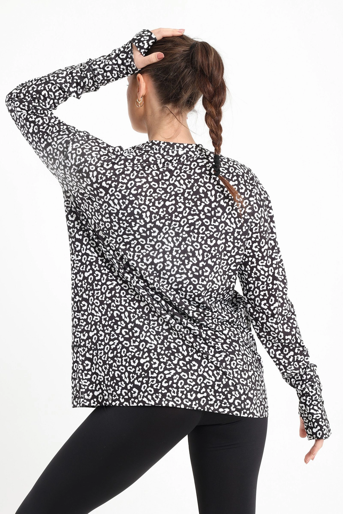 تيشيرت منقوش بكم رياضي حريمي - أسود/أبيض