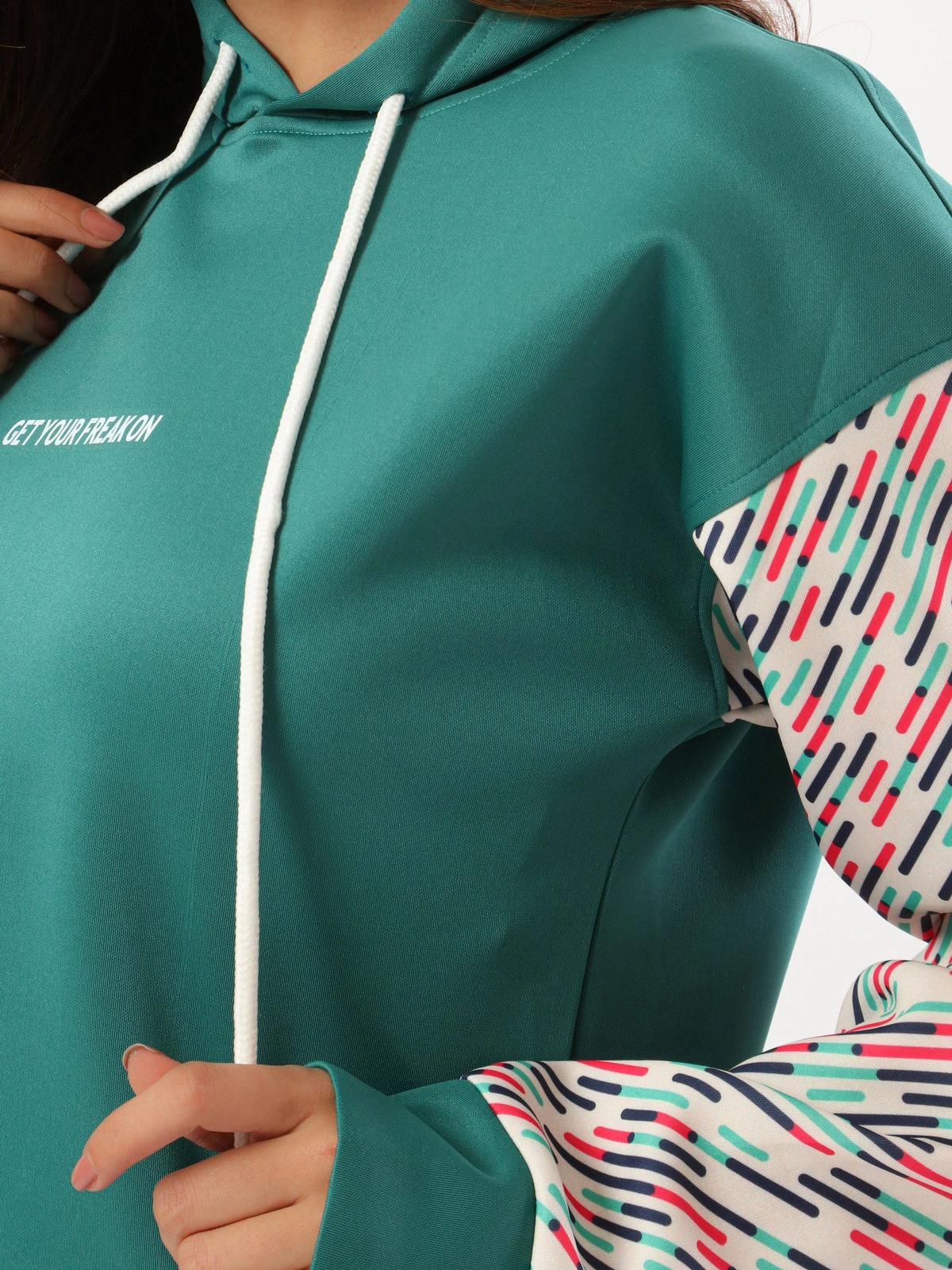 سويت شيرت مطبوع حريمي