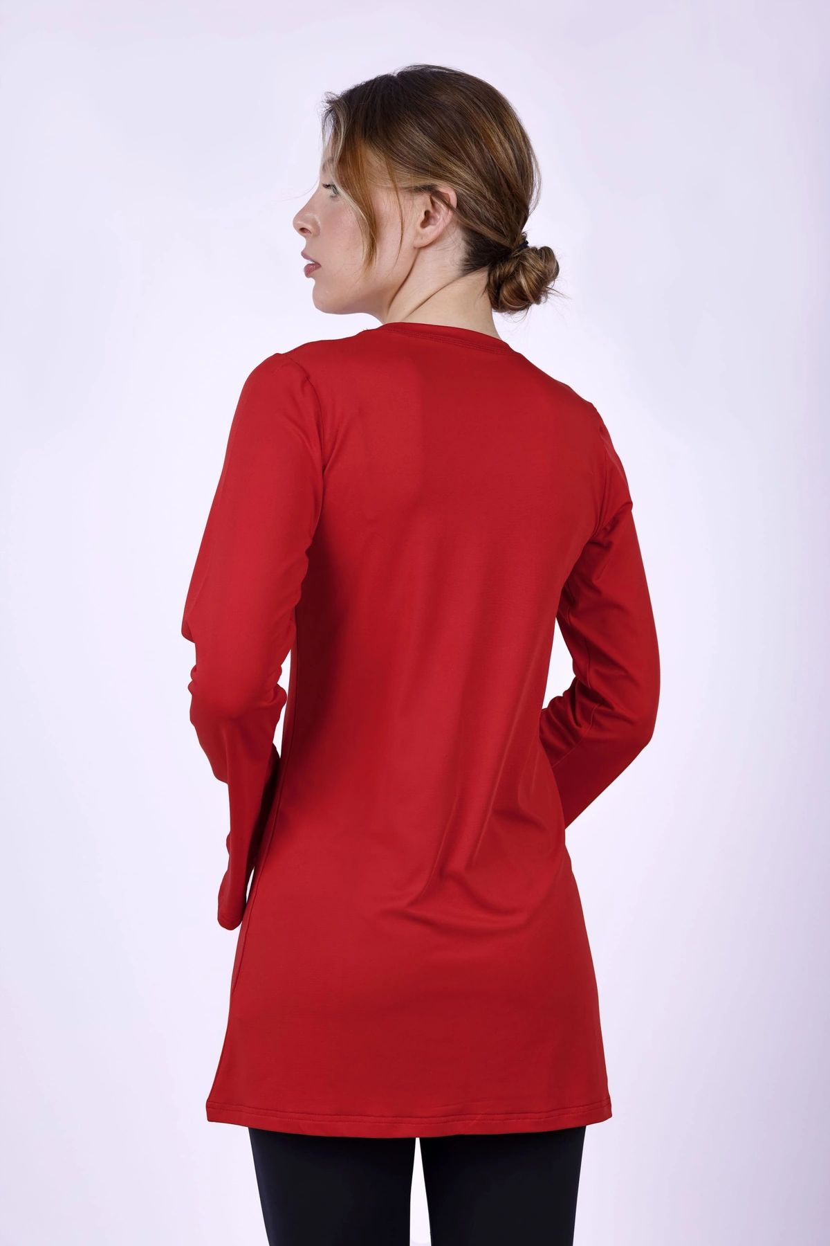 تيشيرت بكم رياضي طويل حريمي - أحمر