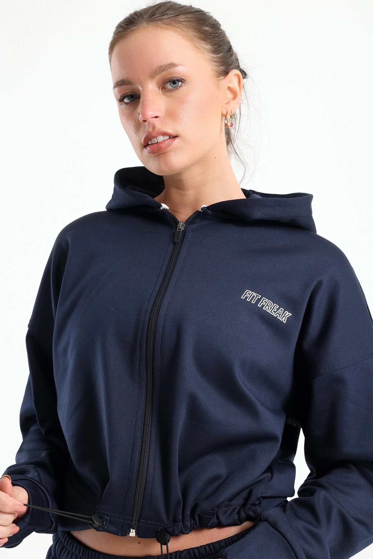 جاكيت قصير رياضي حريمي - كحلي