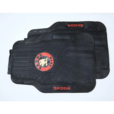 طقم دواسات لسيارة سكودا - أسود - 5 قطع