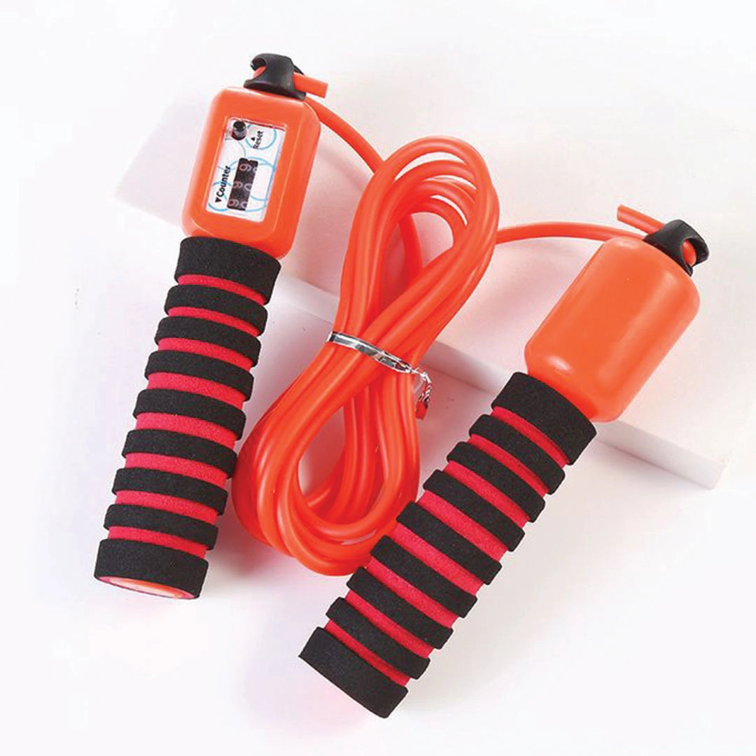 حبل نط قابل للتعديل مع عداد و يد من الفوم - أحمر