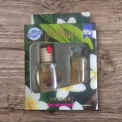 معطر زيت للسيارة مع زجاجة زيت اضافية - فانيلا