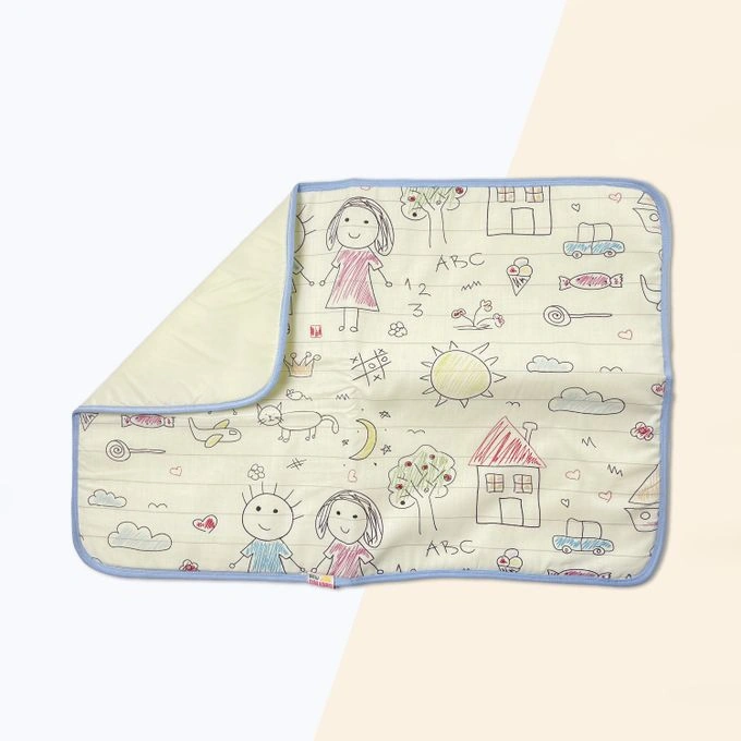 مفرش بيبي مشمع مطبوع