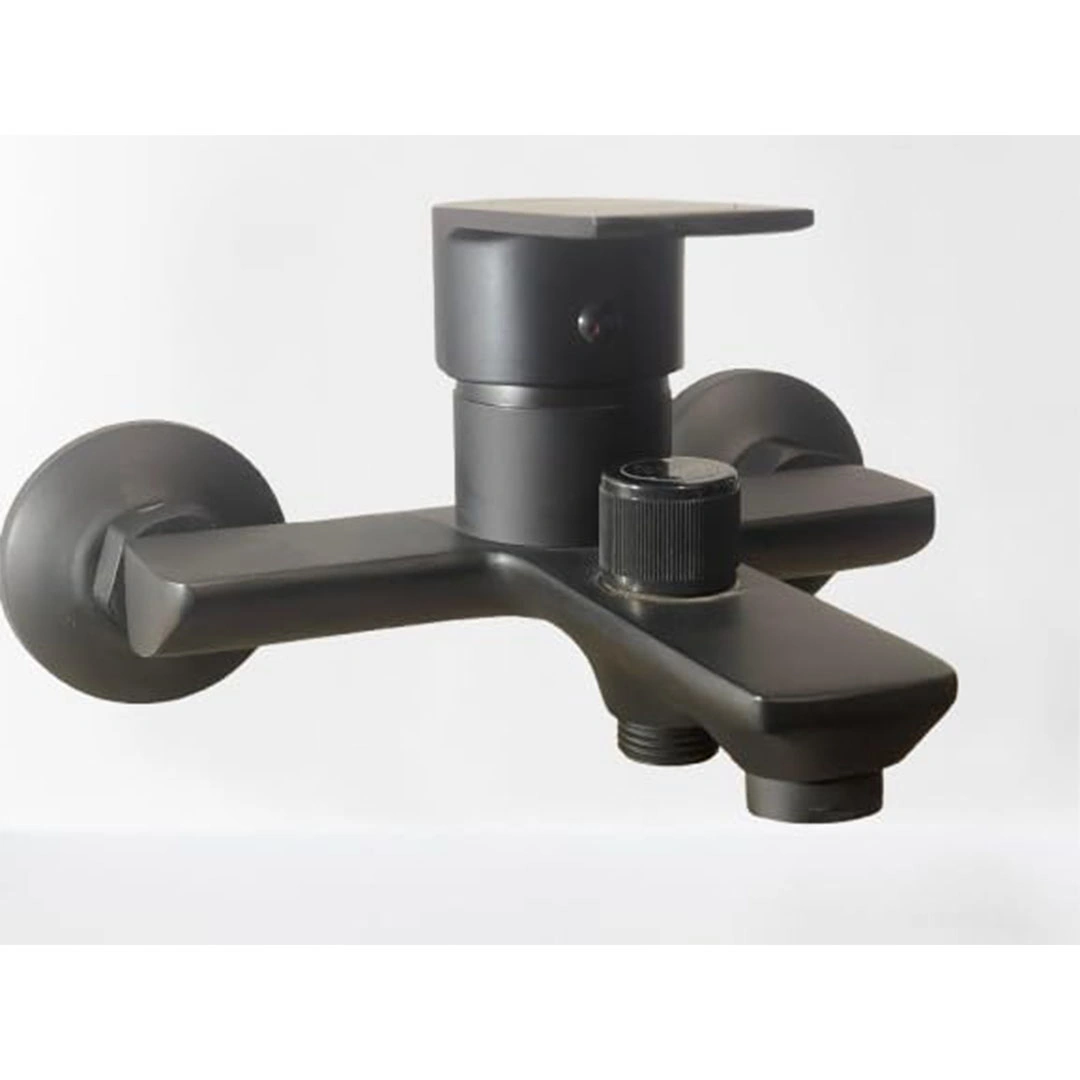 طقم خلاط مياه أنيق - أسود