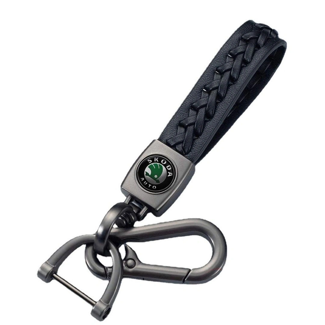 سلسلة مفاتيح جلد لسيارة سكودا - أسود