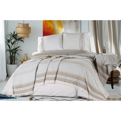 طقم سرير كوفرتة و خدادية بيكا قطن  - 4 قطع - أوف وايت