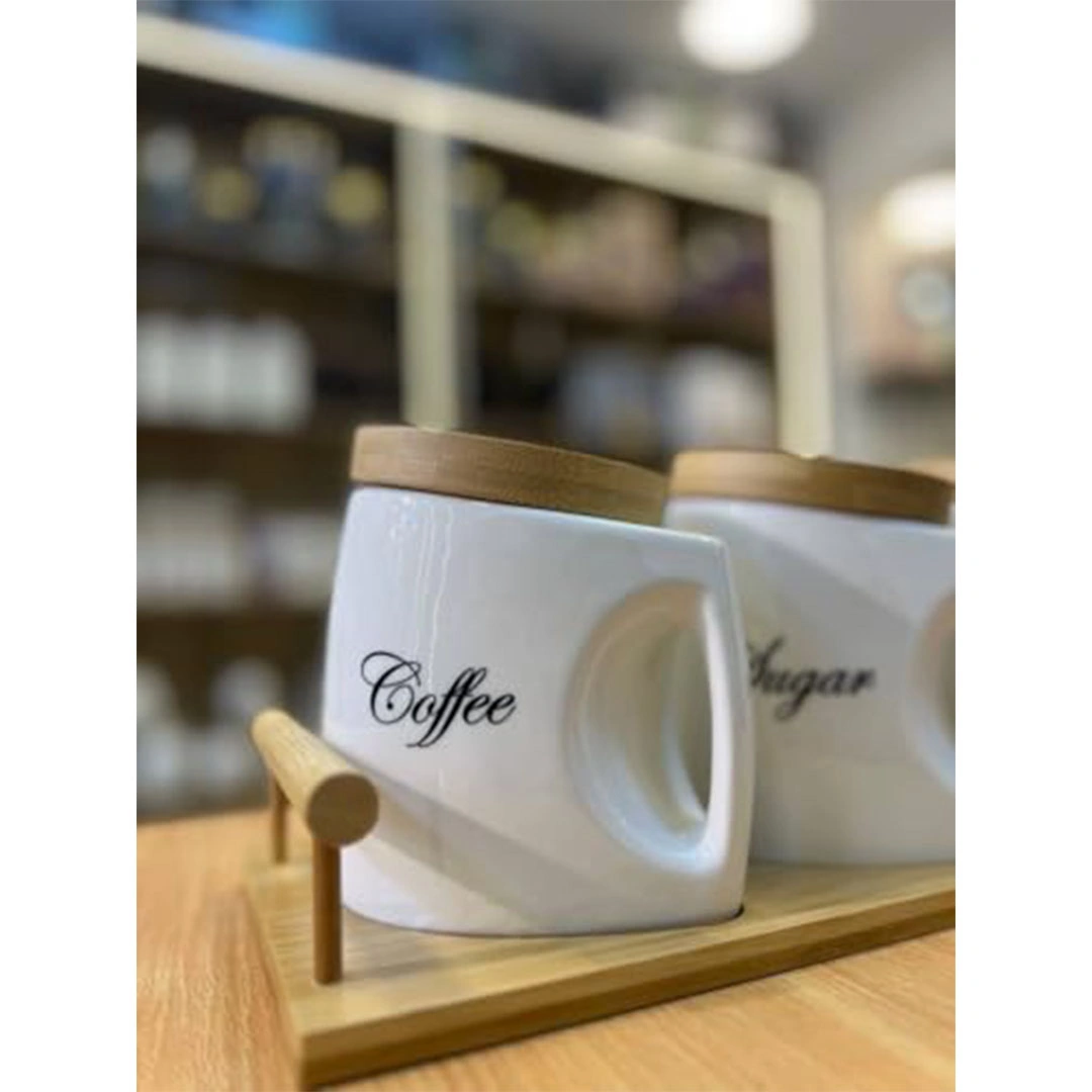 طقم برطمانات بورسلين بأغطية محكمة الغلق من الخيزران - 750 مل