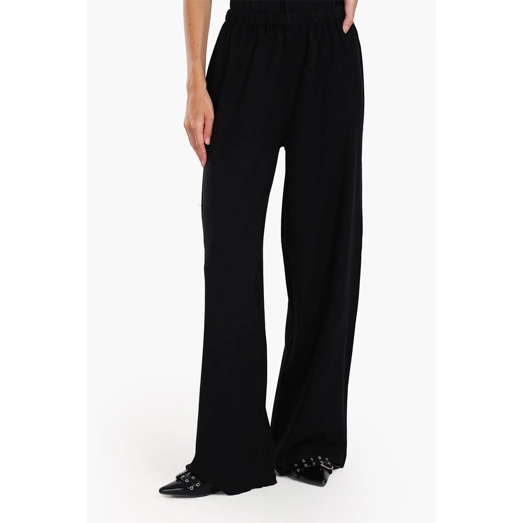 كلو بنطلون حريمي مريح واسع الساق