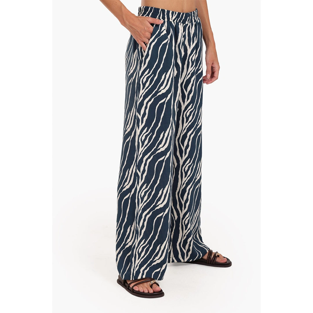 كلو بنطلون حريمي بتصميم حمار وحشي - كحلي