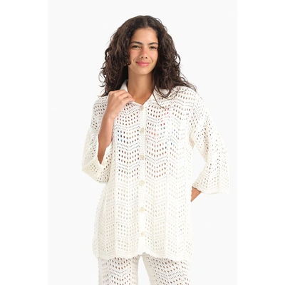 قميص كارينا أنيق بنمط شبكي للشاطئ 56791