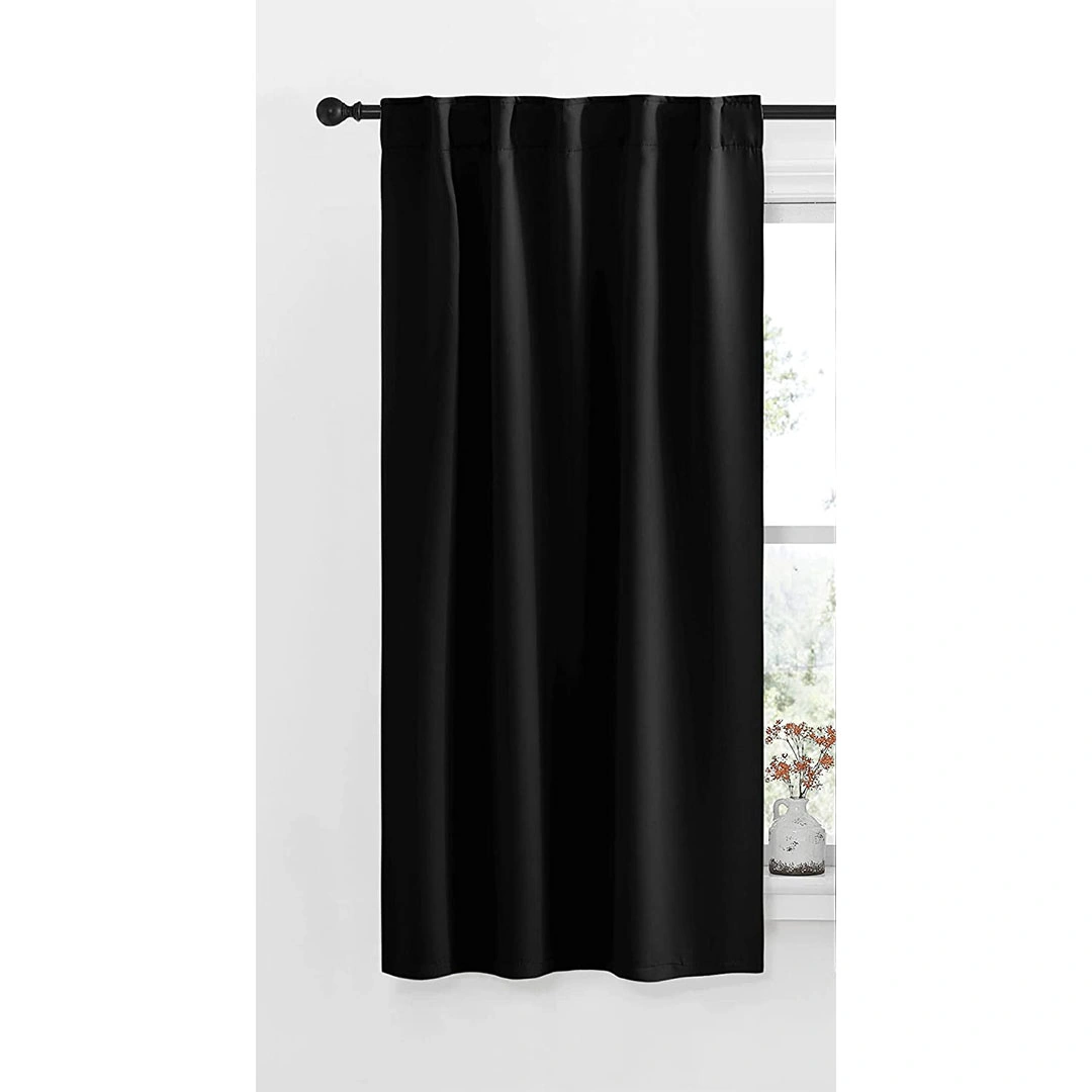 ستائر بلاك اوت - لوح واحد - 132 سم عرض × 160 سم طول - أسود - بشريط (BL)