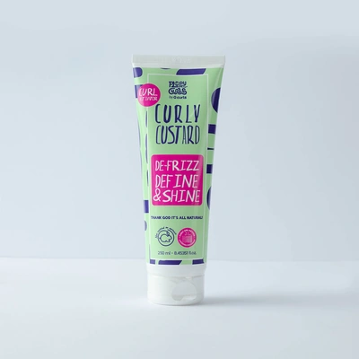 بلمبى كيرلز
كيرلى كسترد جل