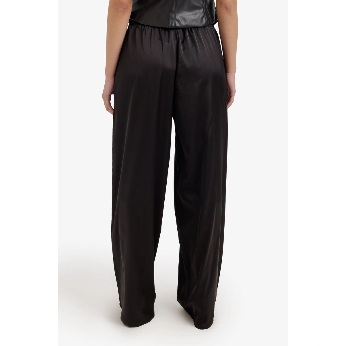 بنطلون ساتان واسع الساق من كارينا 58471
