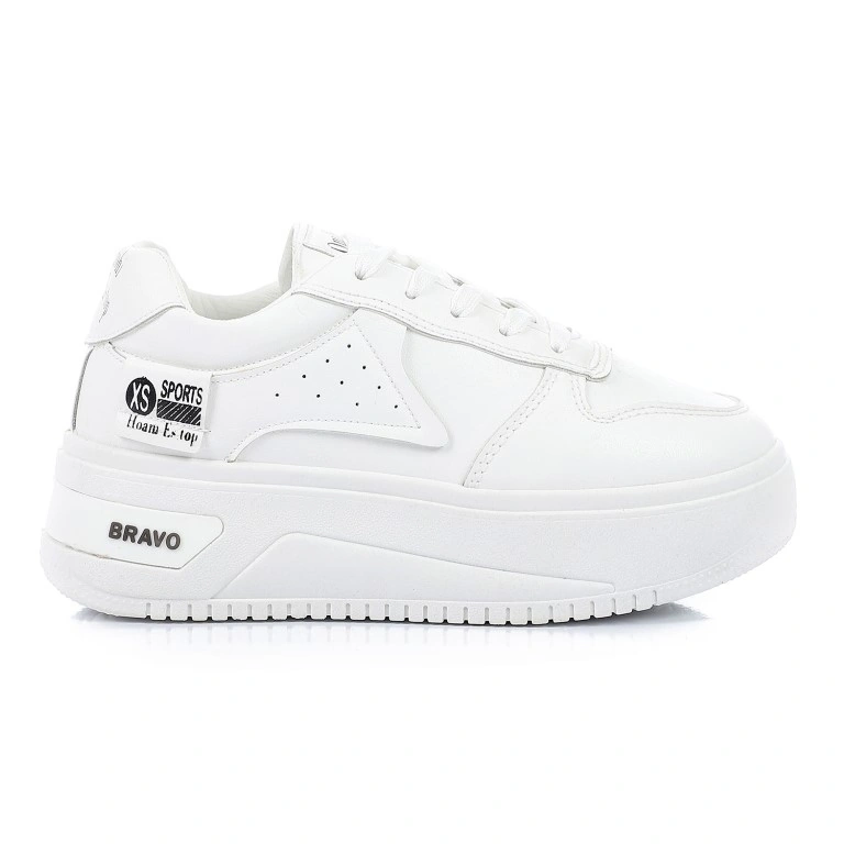 A13 كوتشي حريمي برباط