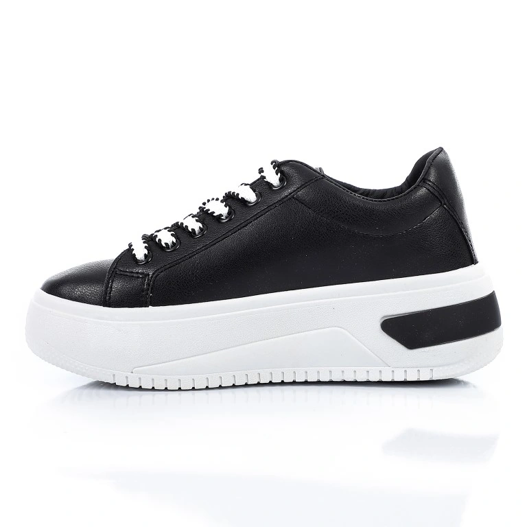 A14 كوتشي حريمي برباط