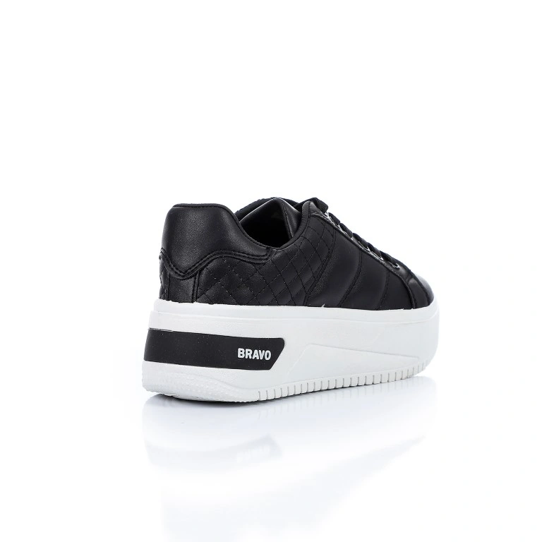 A2 كوتشي حريمي برباط