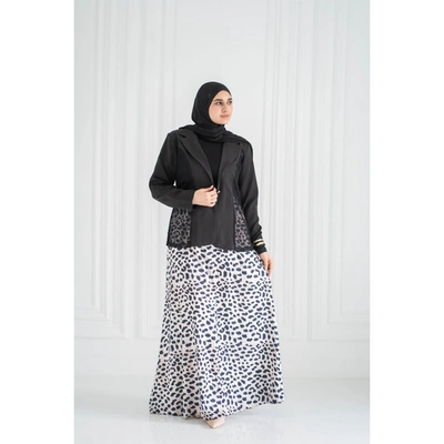 جيبة حريمي سوارية ستان - أسود