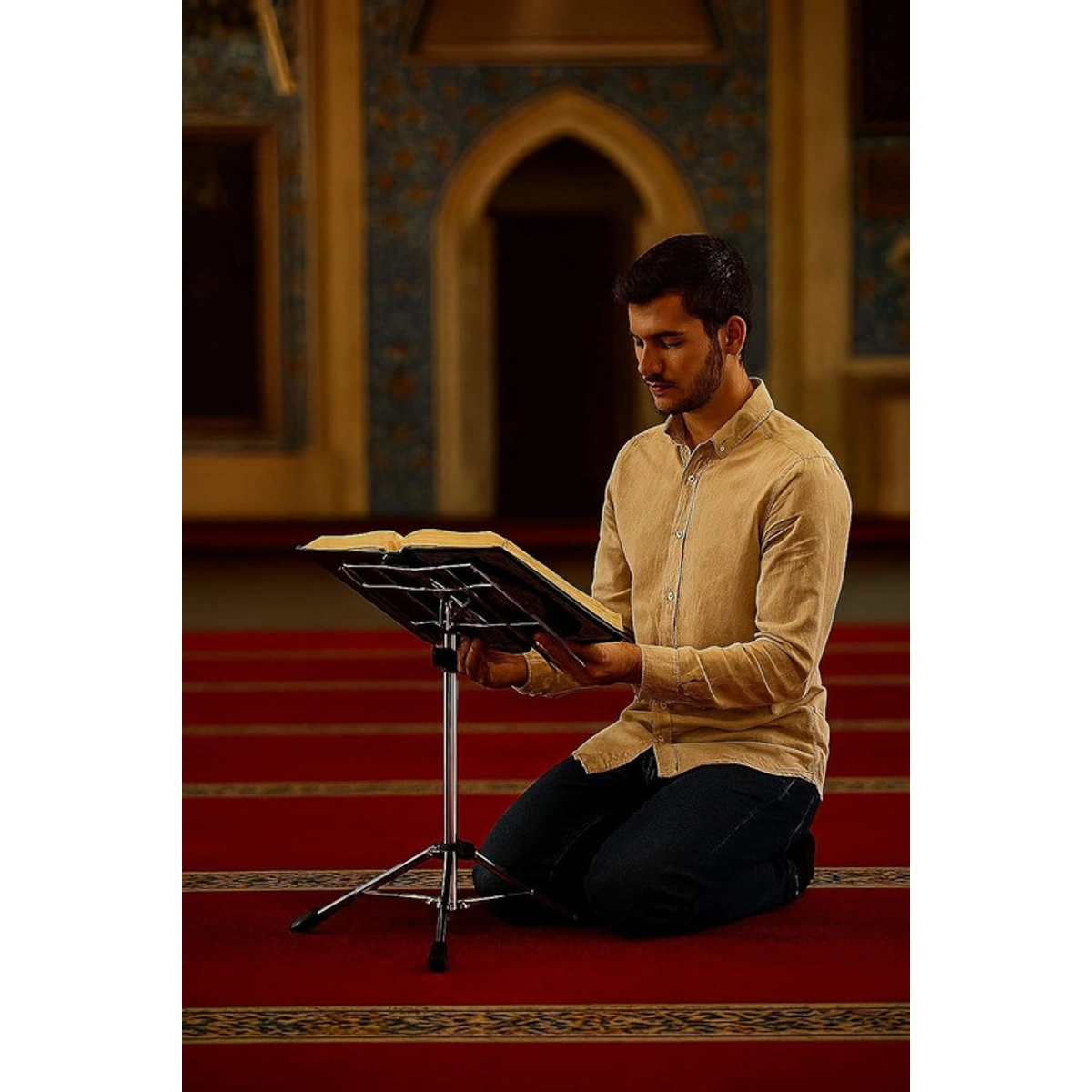 حامل معدني للقرآن الكريم متعدد المستويات - فضي