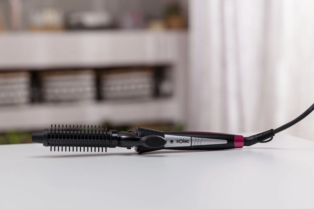 مكواه شعر كيرلي - أسود - MD7410