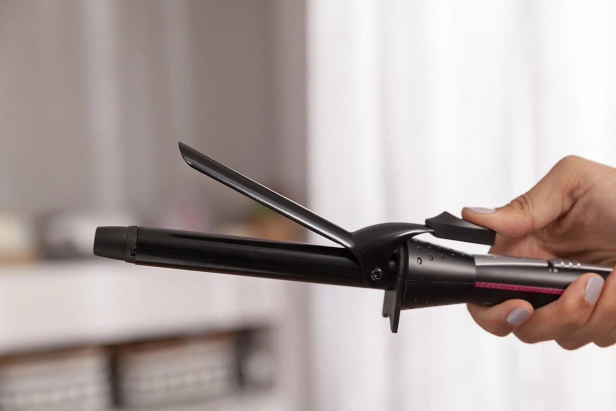 مكواه شعر كيرلي - أسود - MD7410