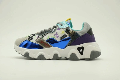 سنيكرز حريمى عصرى برباط متعدد الالوان