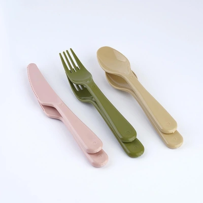 طقم شوكة ومعلقة وسكينة - 6 قطع - ألوان 3