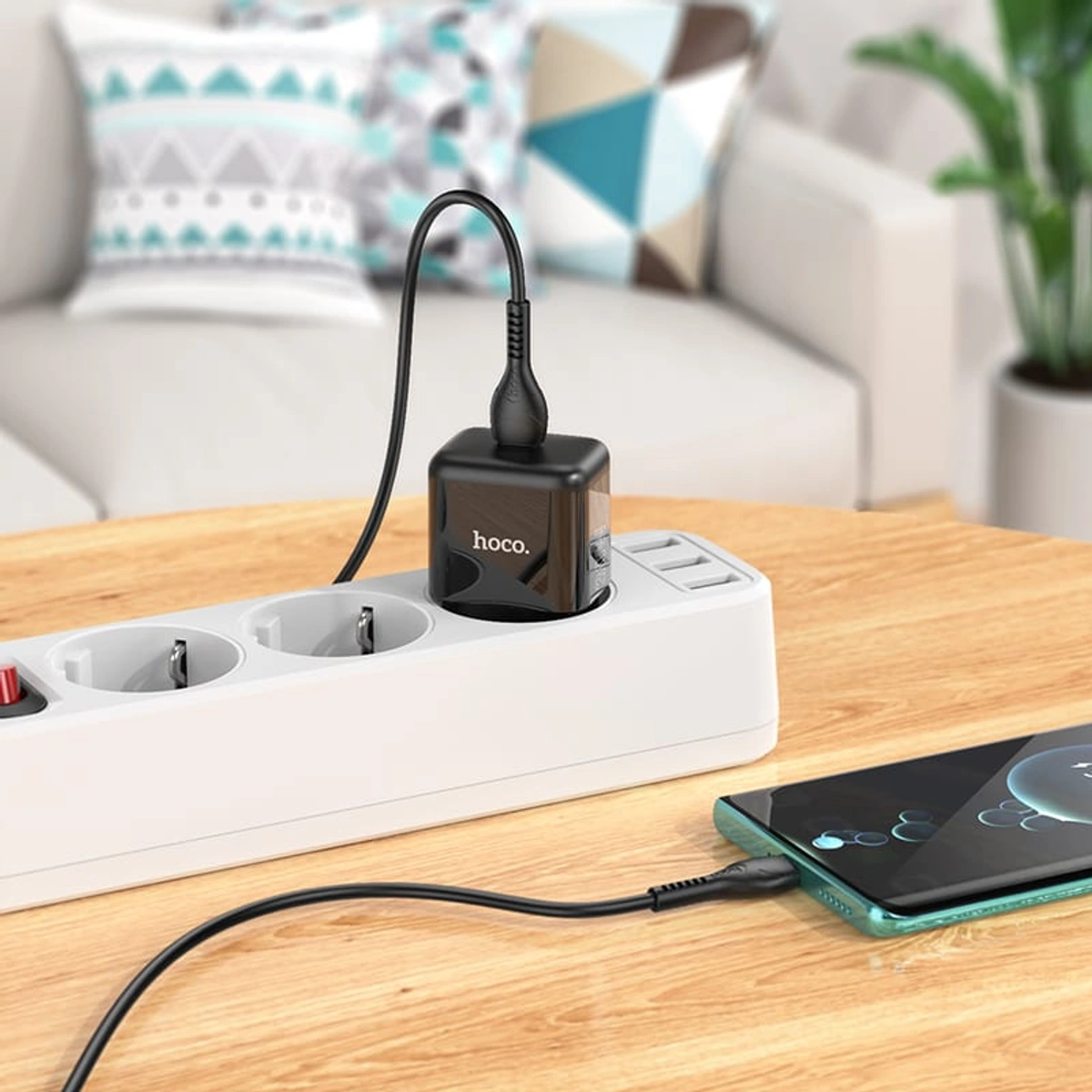 شاحن هوكو N32 - 30 وات Type-C - أسود