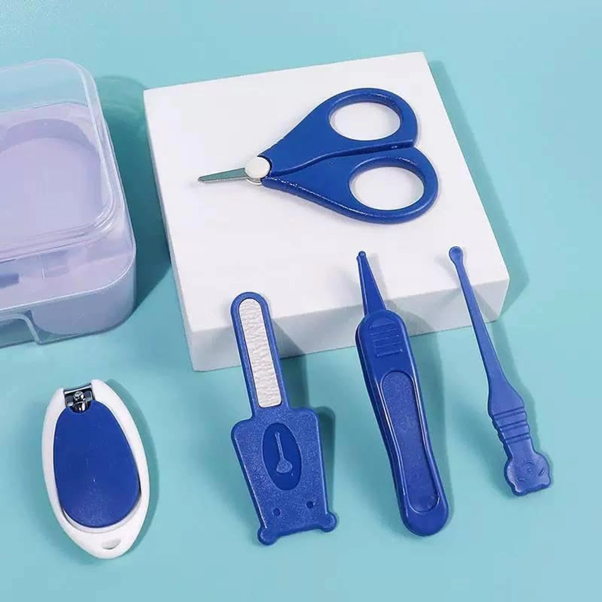 طقم أدوات العناية بالأظافر 5 قطع - أزرق