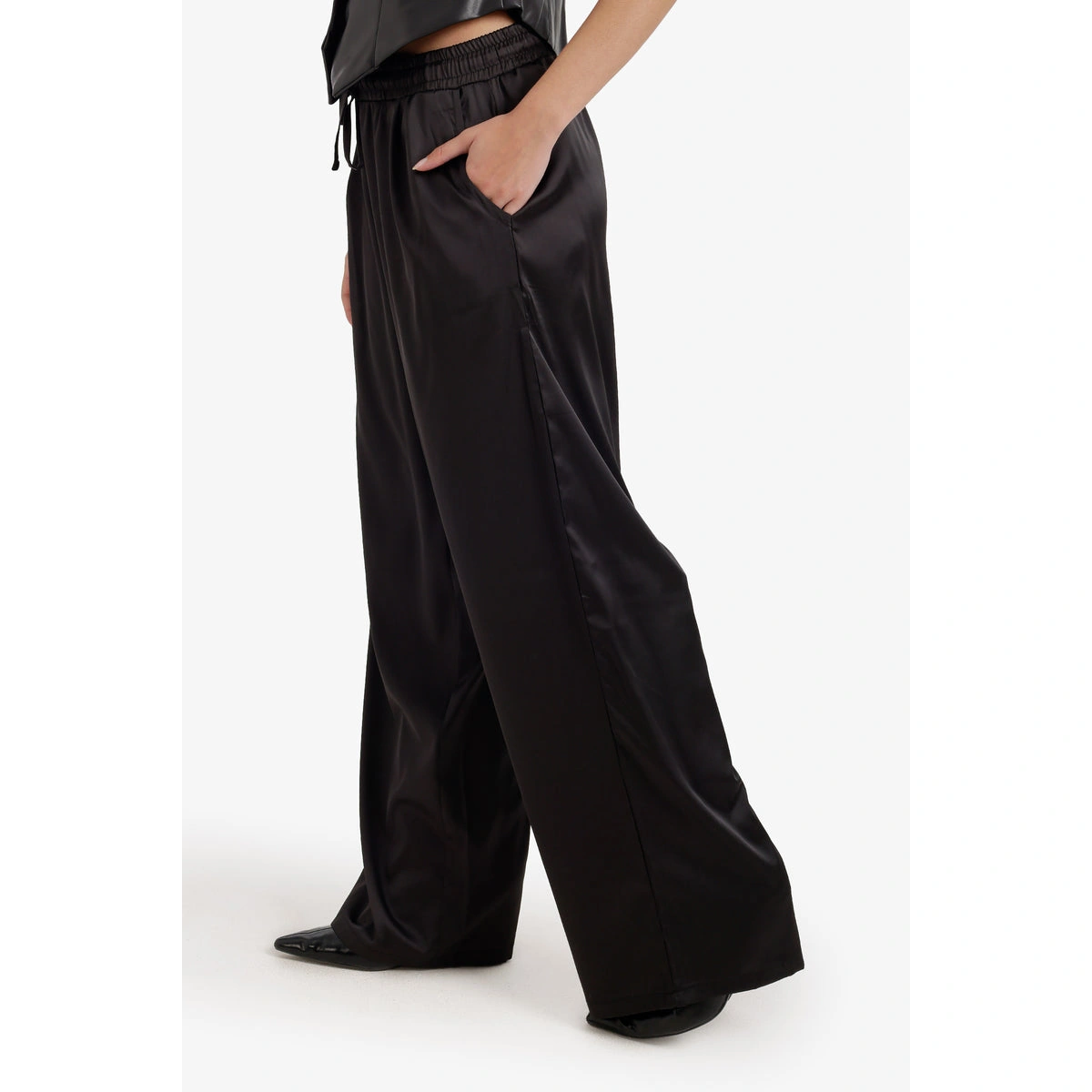 بنطلون ساتان واسع الساق من كارينا 58471
