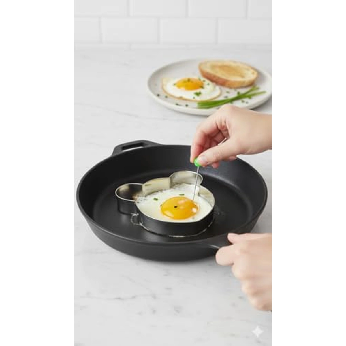 قالب تشكيل لصنع البيض شكل دب