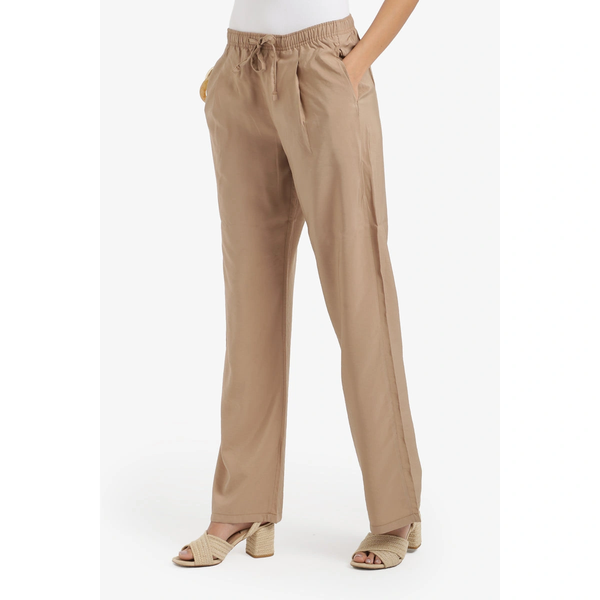 بنطلون حريمي برباط خصر فسكوز من كارينا 58781