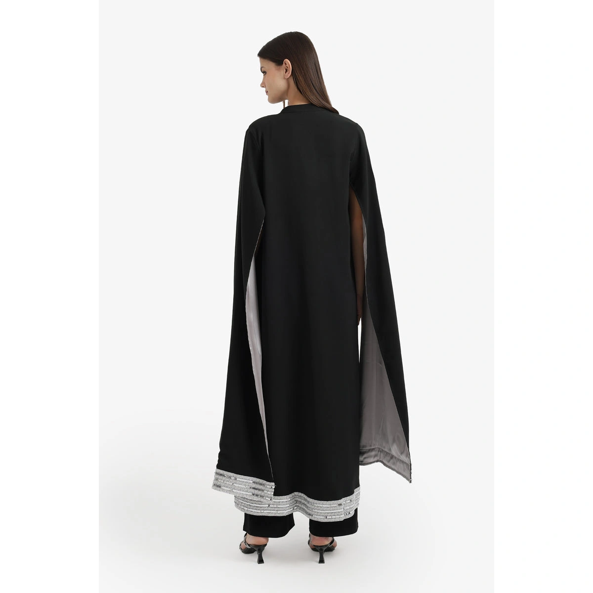 كيمونو كاب مزين بالترتر من كارينا 58685