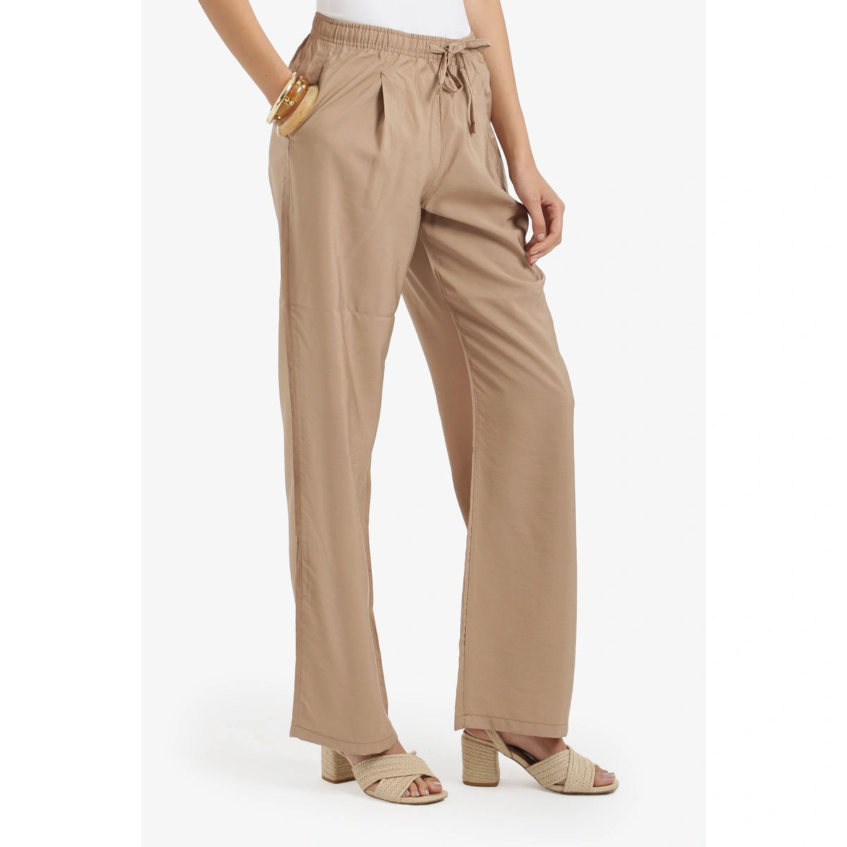 بنطلون حريمي برباط خصر فسكوز من كارينا 58781