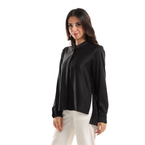 بلوزة ساتان حريمى بفتحة جانبية