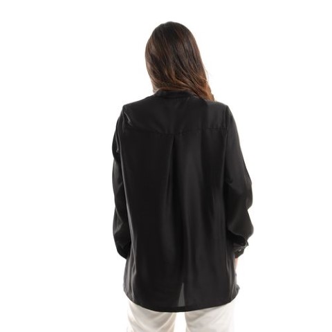 بلوزة ساتان حريمى بفتحة جانبية