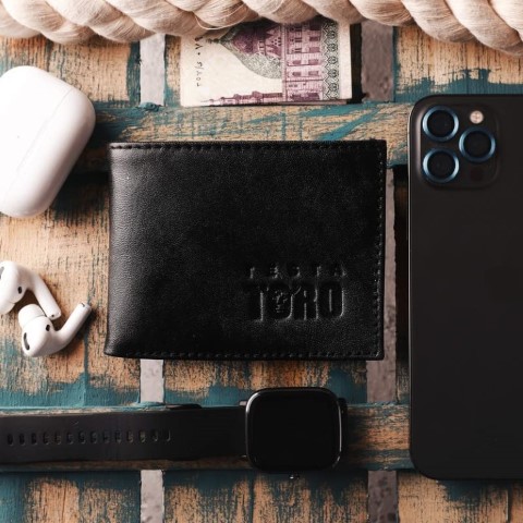 W1 محفظة وحافظة كروت داخلية