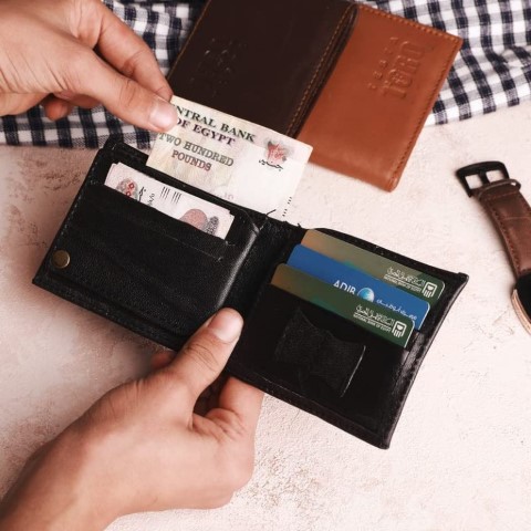 W1 محفظة وحافظة كروت داخلية